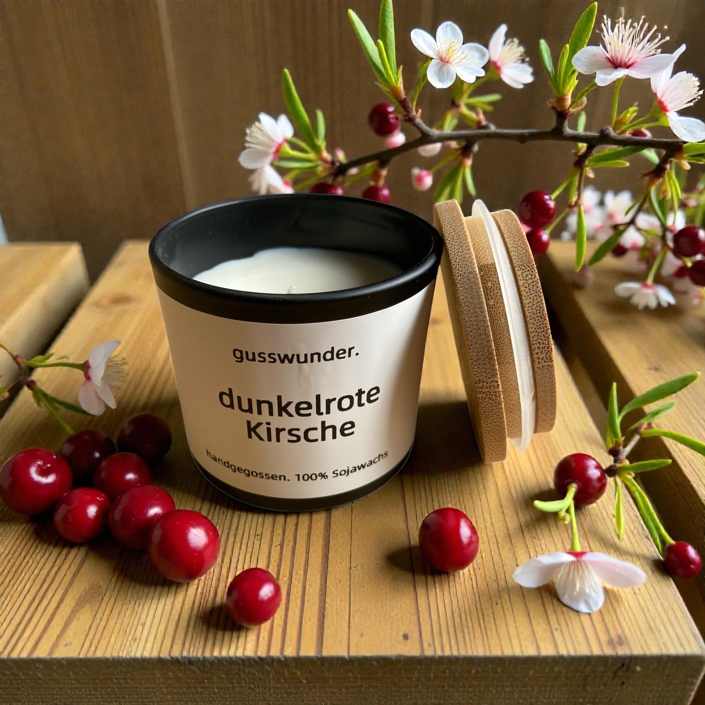 Duftkerze "dunkelrote Kirsche" 90g